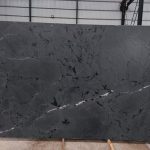 Czarny diament kwarcyt -
