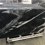 Melalui countertop granit Lactea -